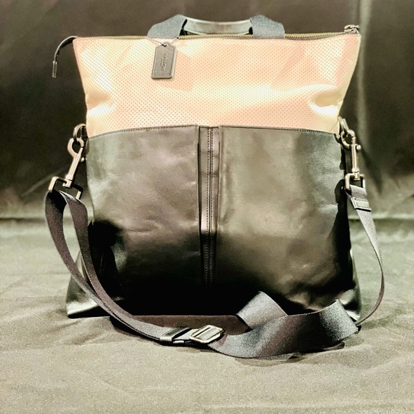 Messenger - Picture 2 of 2